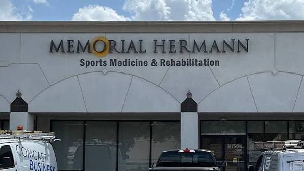 Sports injury rehabilitation clinic in Houston TX